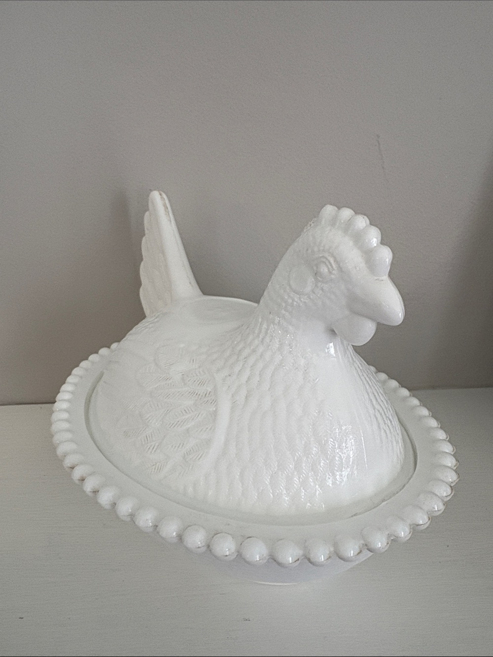 Indiana Glass HEN ON A NEST -White Milkglass - Picture 3 of 12